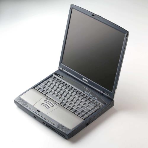 最全26款笔记本电脑，你用过哪台，说说你和你第一台笔记本的故事