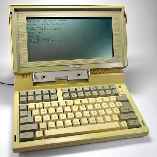 笔记本电脑的发明人东芝彻底退出市场，电脑还是高科技吗？
