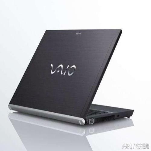 从索尼独立VAIO品牌重回中国市场，新款笔记本近万元