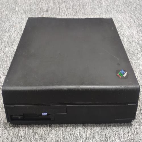 1997年推出的IBM ThinkPad 760XL获得升降键盘和屏蔽按键黑科技