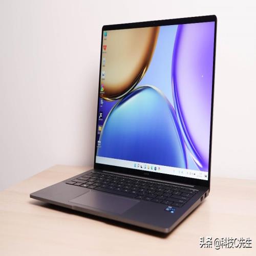 高品质的触控全面屏笔记本应该是什么样的？荣耀MagicBook V 14