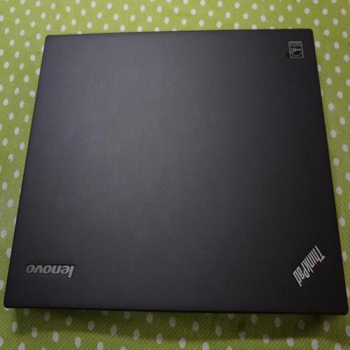 联想 IBM thinkpad t450s 加装固态硬盘及内存图解