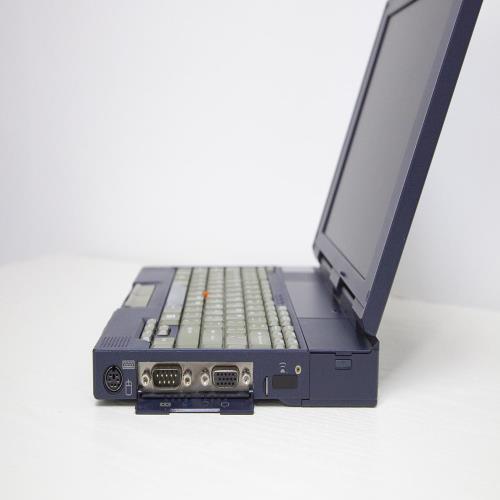 这款21年前日本厂商定制的ThinkPad，开启笔记本小型化探索之路