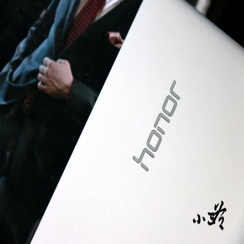 「小三爷评测」荣耀首款笔记本MagicBook迟来的开箱