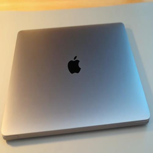 苹果MacBookPro大幅“跳水”，M1旗舰笔记本，从9499跌至7999元