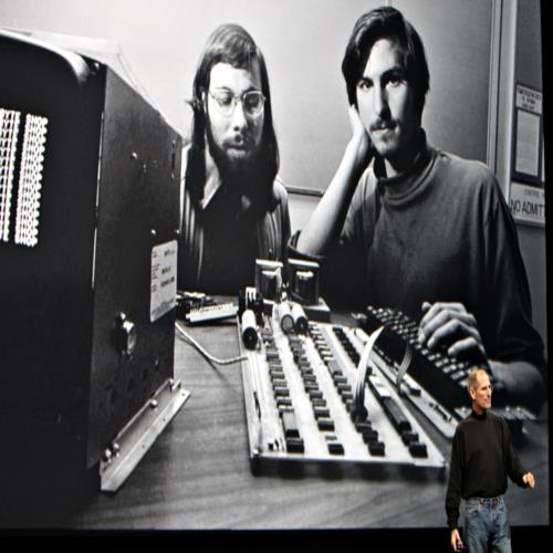 Apple-1电脑卖天价！乔布斯1976 年亲手制作