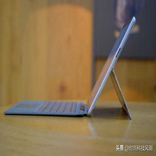 评测：永久在线，超长续航的笔记本，Surface Pro 9 SQ3准备好了吗？