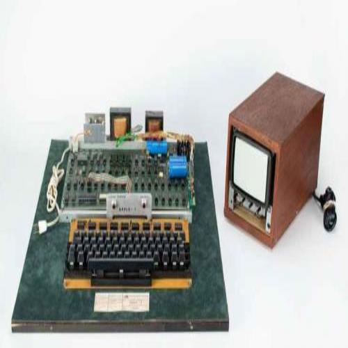 可正常使用的初代Apple-1电脑拍卖，卖价超30万美元原型机仅200台