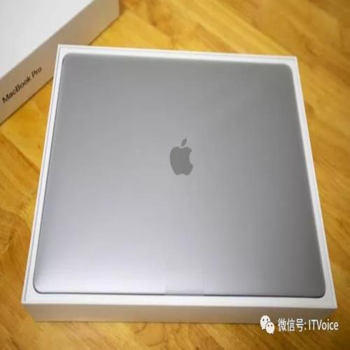 2018版Macbook Pro 15国行版开箱，性能怪兽！2万元的配置值不值